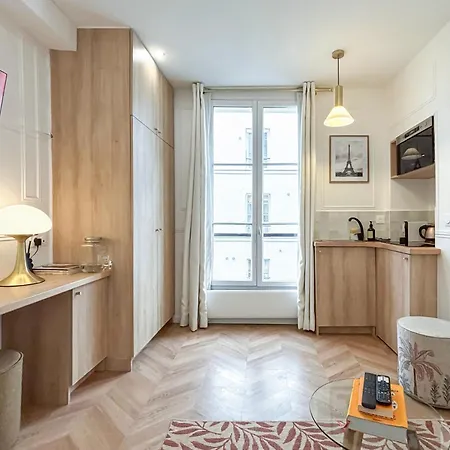 Elegant Au Coeur De Saint-germain-des-pres Paříž